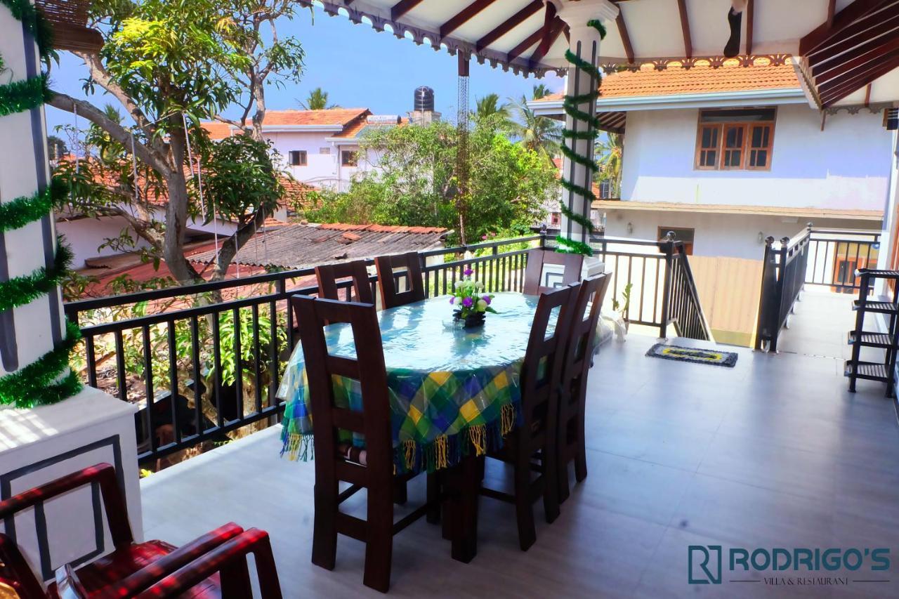 Rodrigo'S Villa & Restaurant 尼甘布 外观 照片